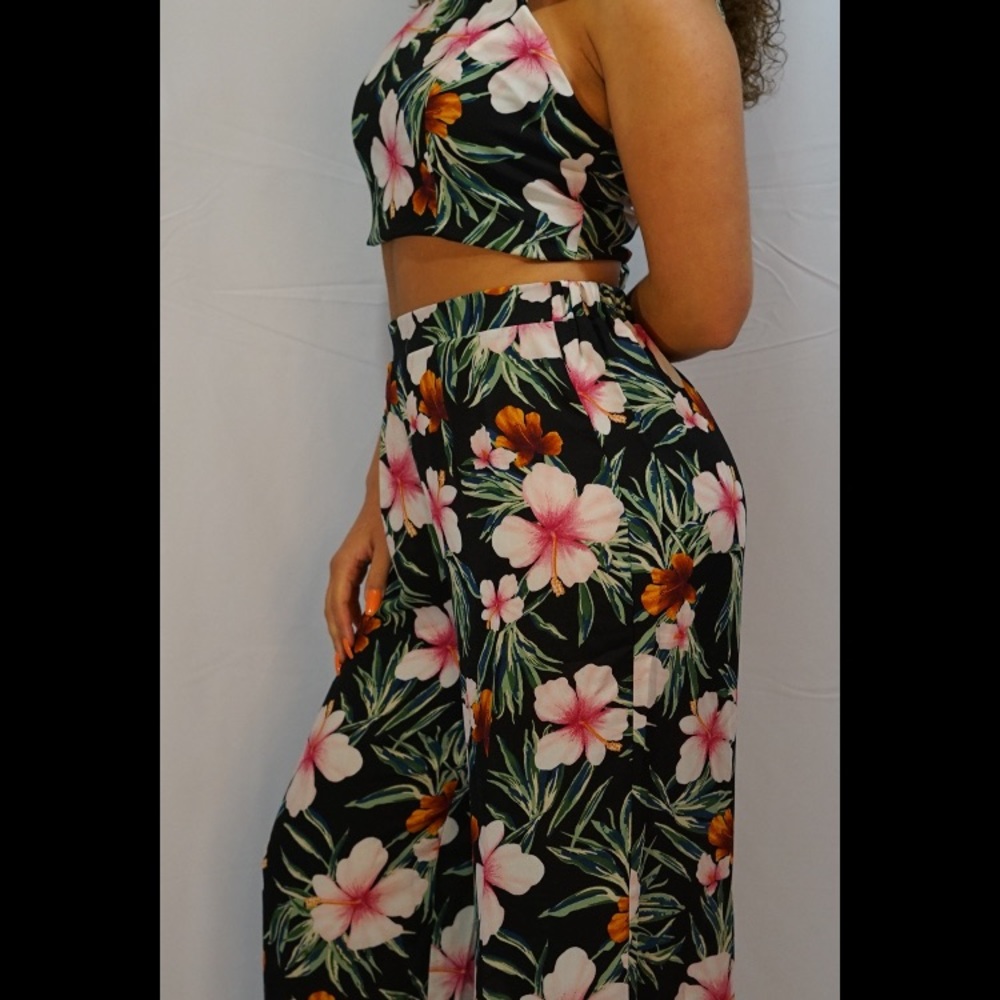 Two Piece Luau